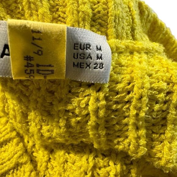 Zara Oversized Yellow Knit V-Neck Sweater - Picture 7 of 11